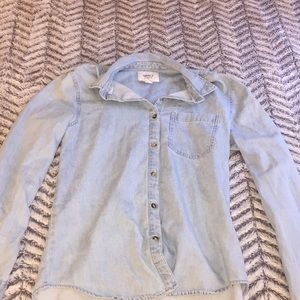 Women’s Denim Shirt